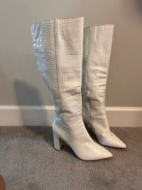 Gianni Bini White Croc-Embossed Pointed-Toe Knee Boots